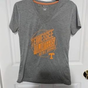 Champion T-shirt  TN UT VOLS T-shirt University of TN Knoxville
